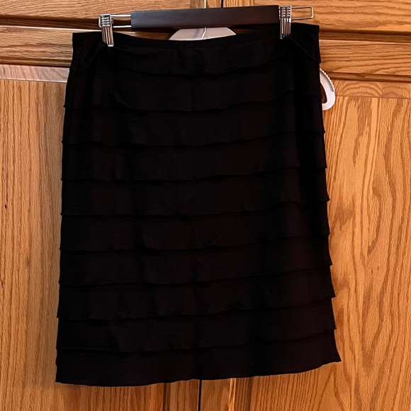 Max Edition Black Skirt, GUC, Size L - Picture 1 of 5